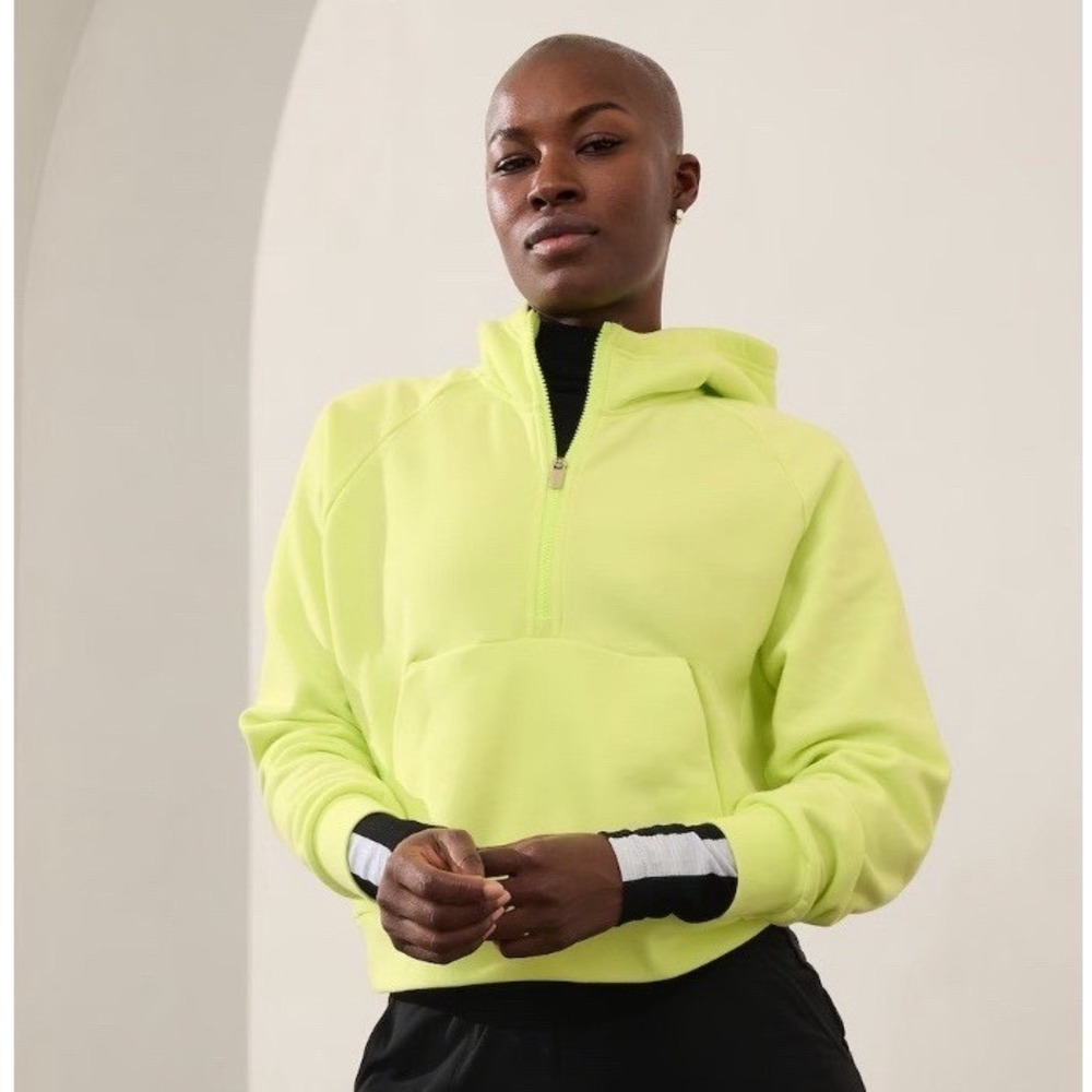 Athleta Triumph Hoodie Womens Neon Yellow Quarter Zip Sweatshirt Hooded Top | XL